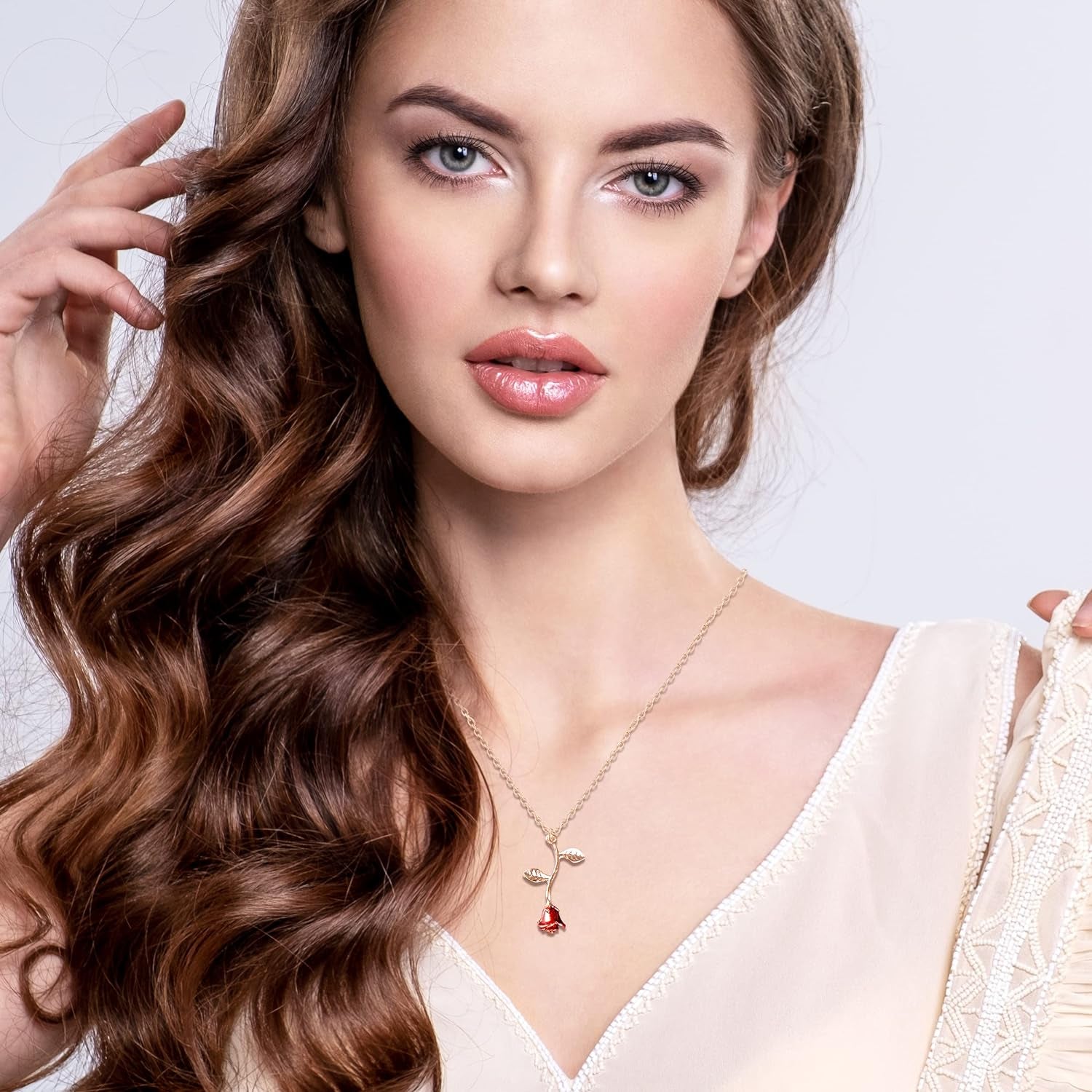 Gold Rose Pendant Necklace for Women - Aesthetic, Preppy Jewelry for Teen Girls and Women - Dainty Gold Necklace for Women - Gold Necklace for Women Trendy - 14K Gold Necklace for Women